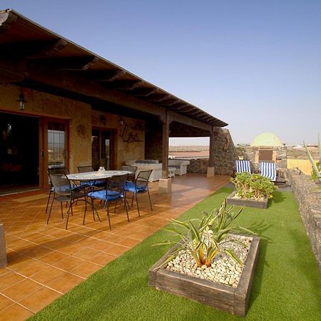 Villa Los Volcanes El Charco  外观 照片